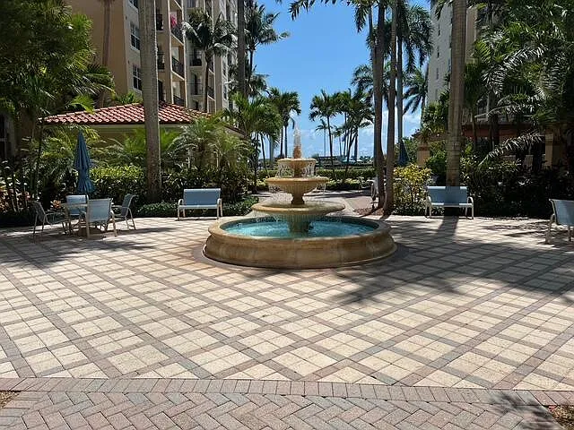 1805 N Flagler Dr #112 — Photo 18