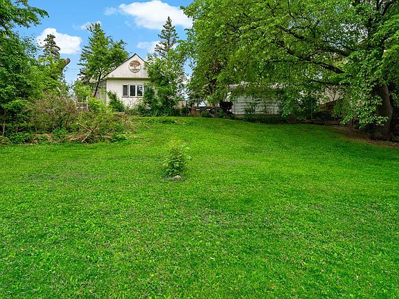 2nd image of 5801X Interlachen Blvd
