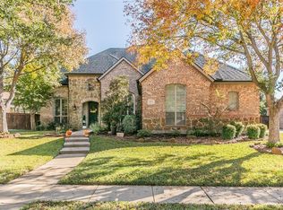 8971 Crockett Dr, Argyle, TX 76226