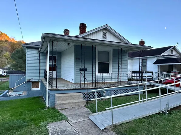 1920 Harrisonville Ave, New Boston, OH 45662