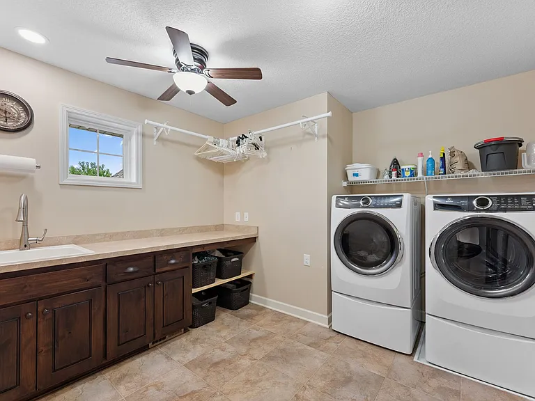 2nd floor laundry (next to loft)