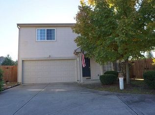 521 Stobus Dr, Greenwood, IN 46143
