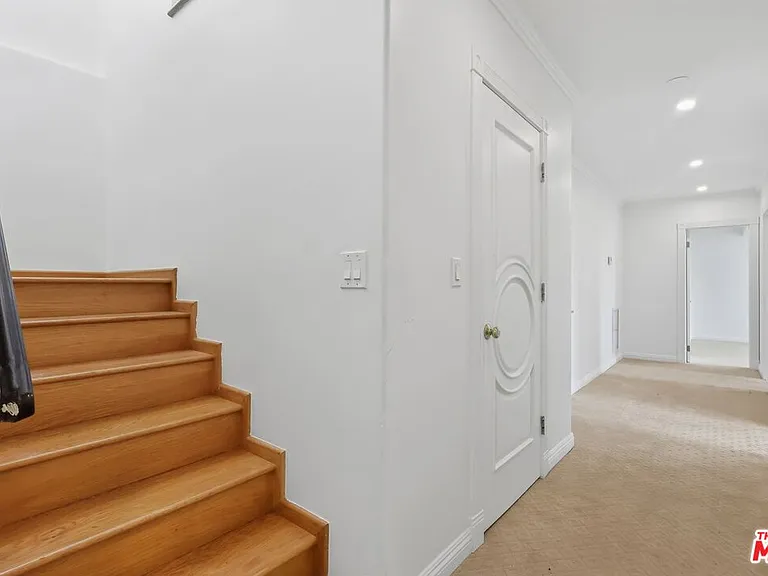 4613 Reforma Rd — Photo 35