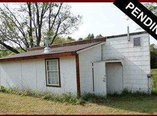 2322 N State Highway 37, Mason, IL 62443