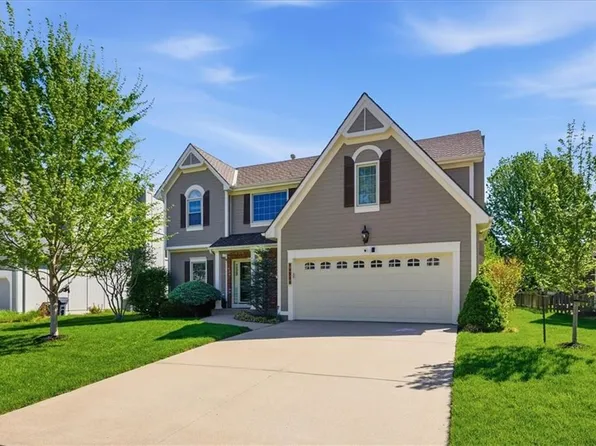 14531 S Kaw Dr, Olathe, KS 66062