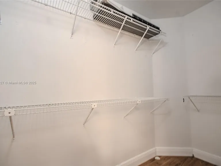 7652 Pinewalk Dr S #139 — Photo 19