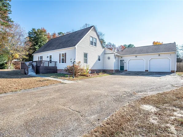 4805 Stockholm Dr, Sandston, VA 23150