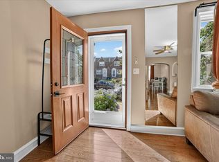 408 E Slocum St, Philadelphia, PA 19119
