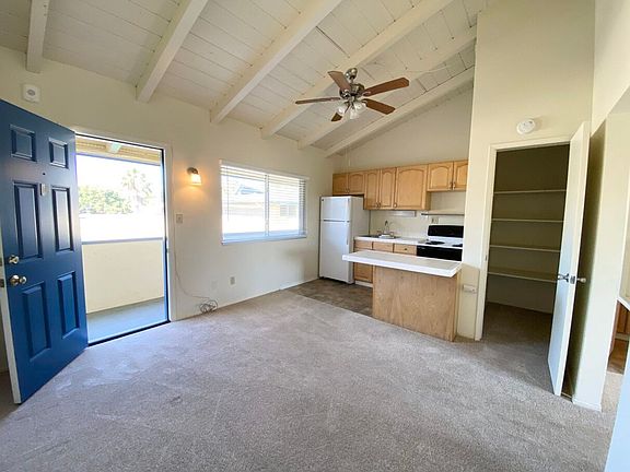 4th image of 1027 Felspar St #16
