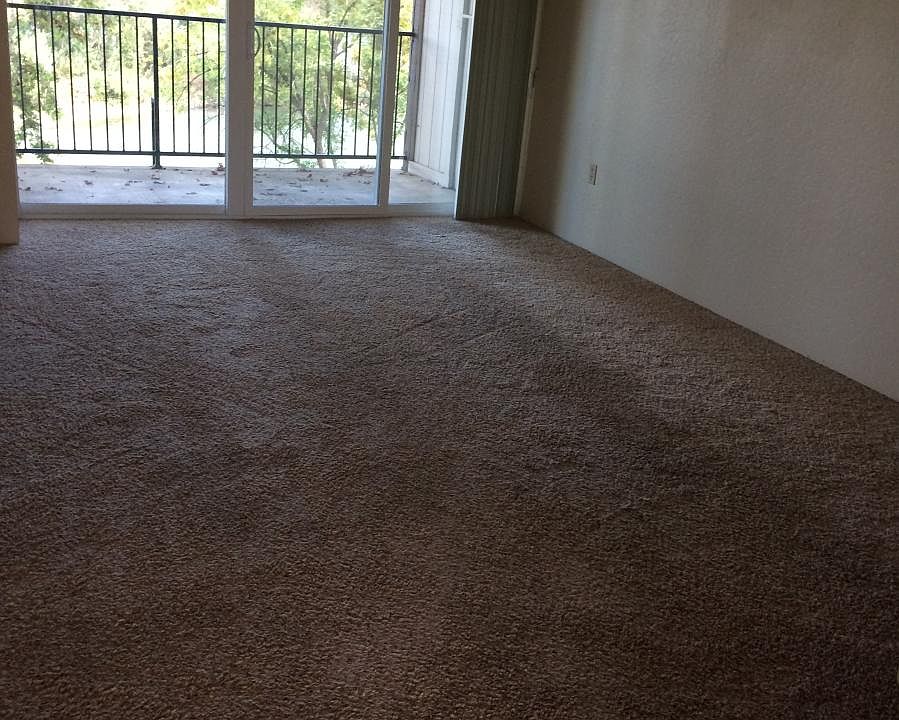 2nd image of 2155 Park Marina Dr APT 34