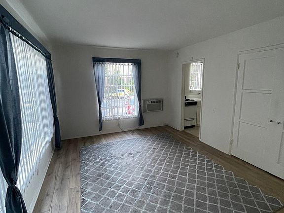 3rd image of 308 N Louise St APT 19