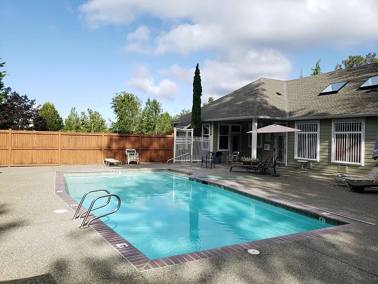 710 240th Way SE #F302 — Photo 24