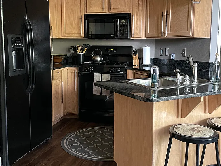 8300 Meadowview Dr #L23 — Photo 6