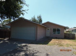 530 E Newport Ave, Hermiston, OR 97838
