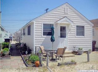 18 20th Ave, Seaside Park, NJ 08752