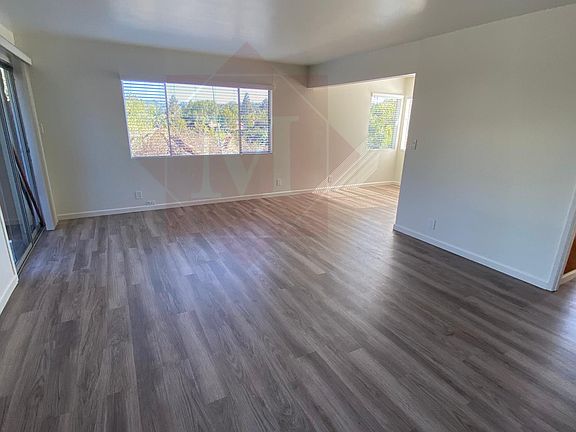 2nd image of 2509 Oak Crest Dr #2509