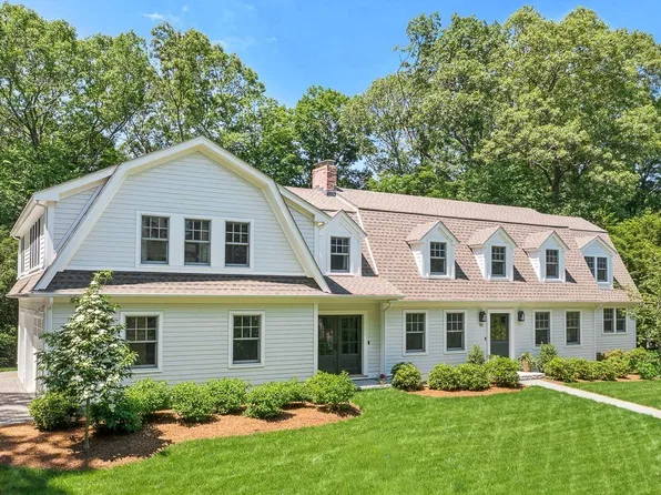 39 Fairbanks Ave, Wellesley, MA 02481