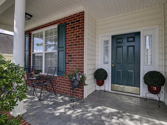 4th image of 305 Paulette Cir