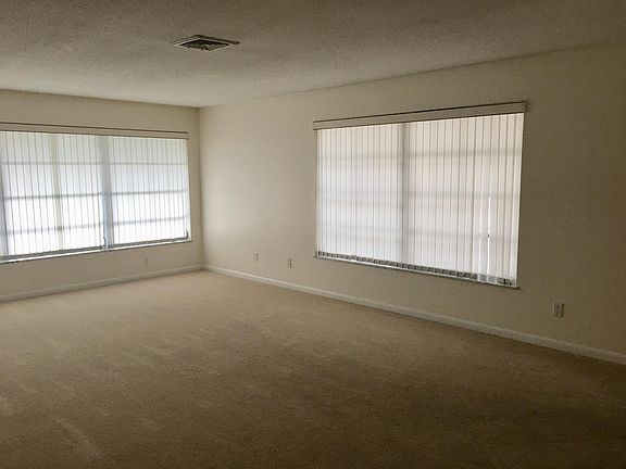 4th image of 2145 17th Ave