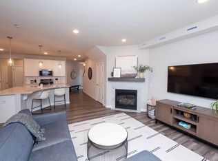 2668 Paddock Path, Shakopee, MN 55379