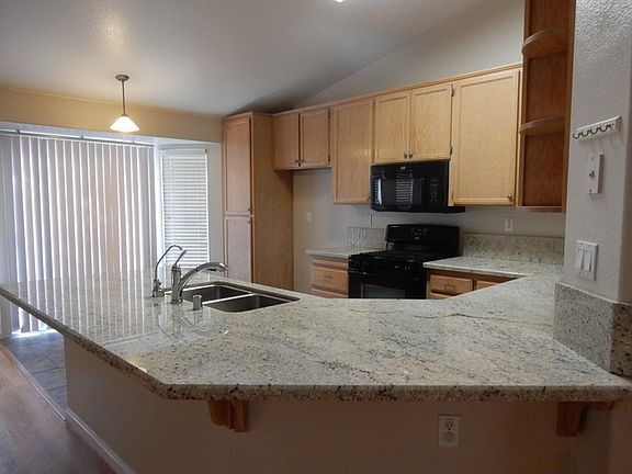 4th image of 2114 Cargill Way