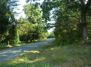 217 Rose Hill Rd, Columbia, VA 23038