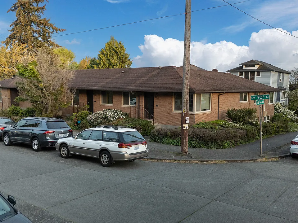 6750 14th Ave NW