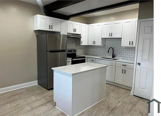 10102 Main St #1B — Photo 5