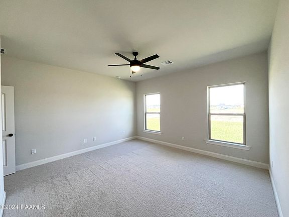 5th image of 301 Afterglow Ln
