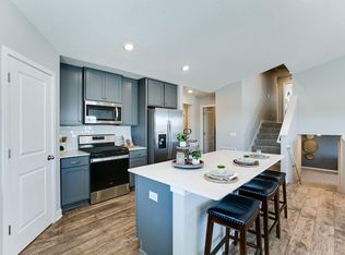 8006 Marquette Ave NE, Elk River, MN 55330