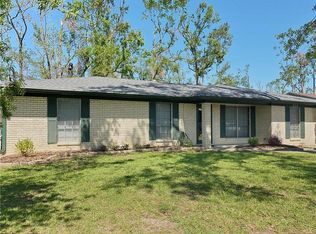 2108 N Rose Park Ave, Sulphur, LA 70663