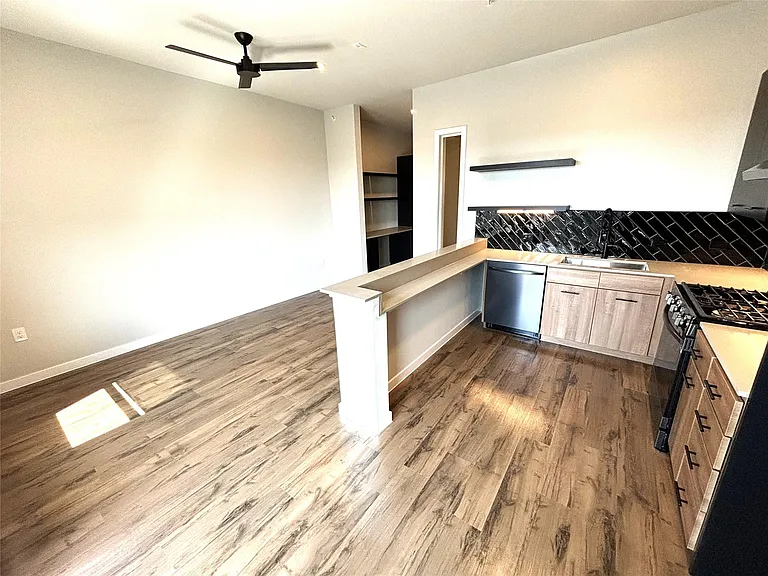 4510 Terry O Ln #406 — Photo 9