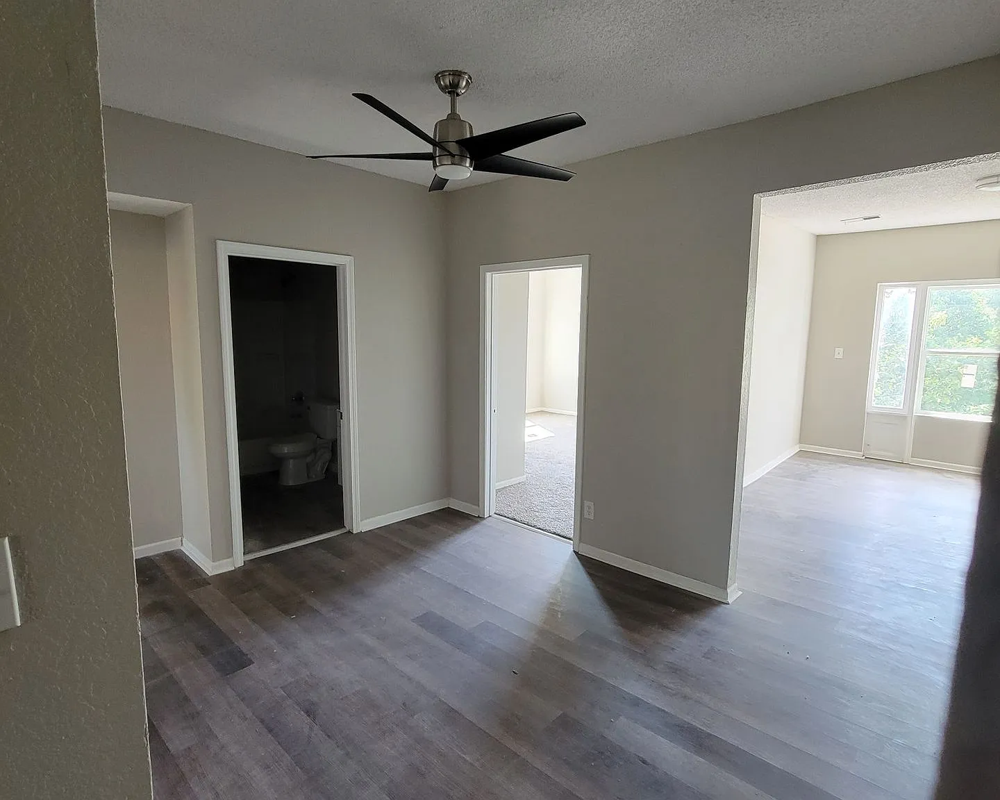 Updated 2 Bedroom Apartments — Photo 2