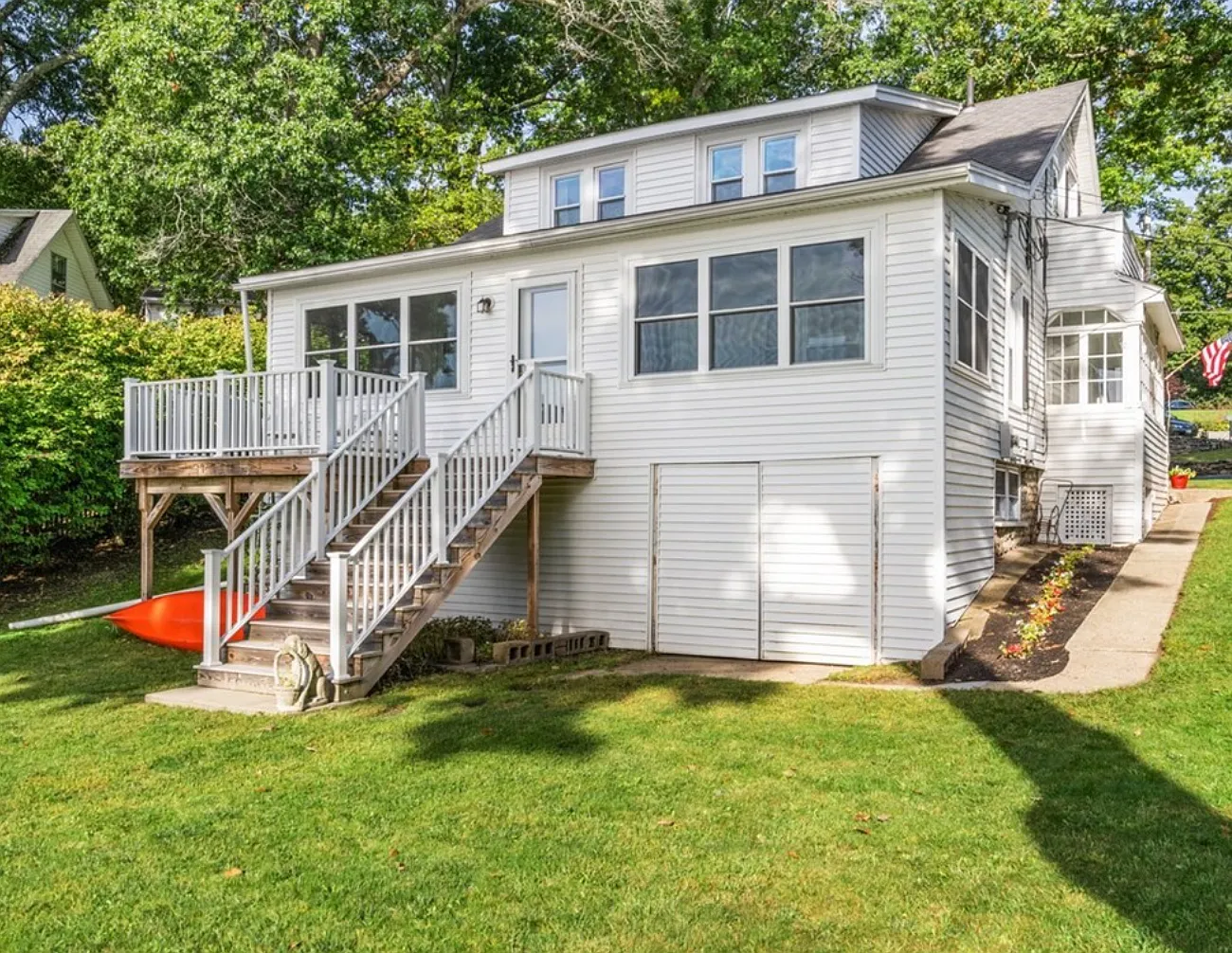 3 bed, 1.5 bath, 1519 sqft, $3,600 — Photo 4