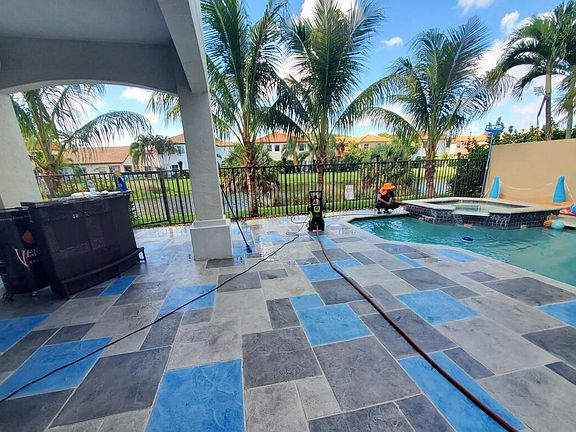 2nd image of 4103 Artesa Dr