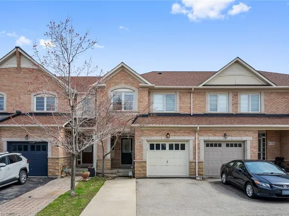 4196 Rawlins Cmn, Burlington, ON L7M 0B5