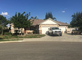 3606 N Leila Ct, Visalia, CA 93291
