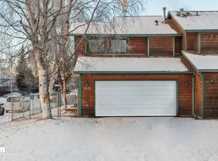 3522 Stargate Cir, Anchorage, AK 99517