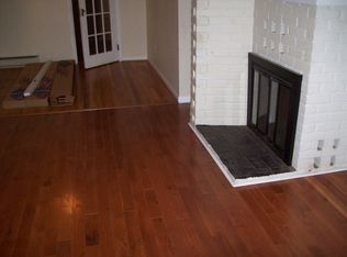 555 Marchant Rd, Norfolk, VA 23505