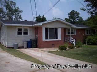 2034 Lombardy Dr, Fayetteville, NC 28304