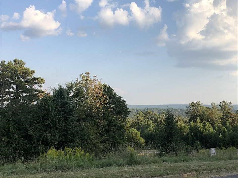 2nd image of 1001 Sterling Lakes Cir