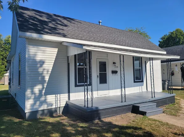 1328 Prairie St, Vincennes, IN 47591