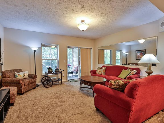 5th image of 301 Fencerail Way APT B