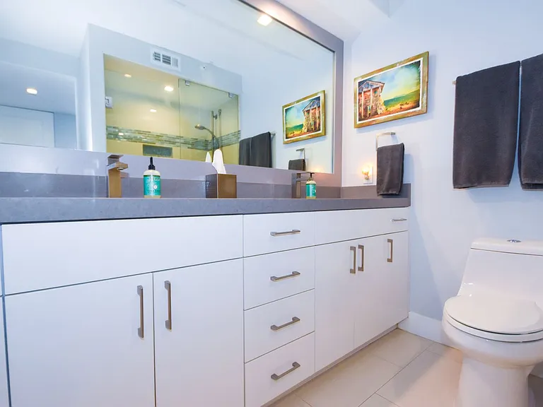 1810 Avenida Del Mundo #704 — Photo 11