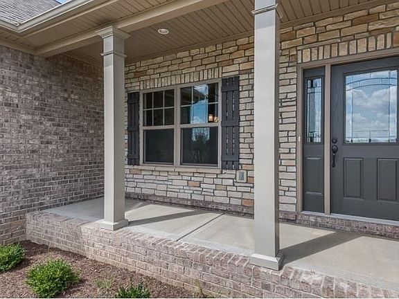 2nd image of 123 Whispering Pines Dr