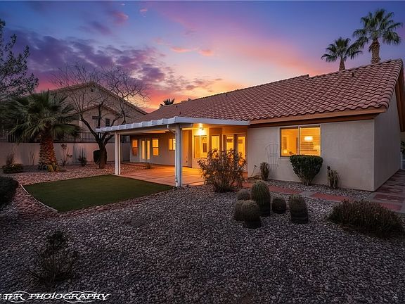 2nd image of 832 Los Padres Cir
