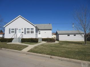 1817 Plank Rd, Keokuk, IA 52632