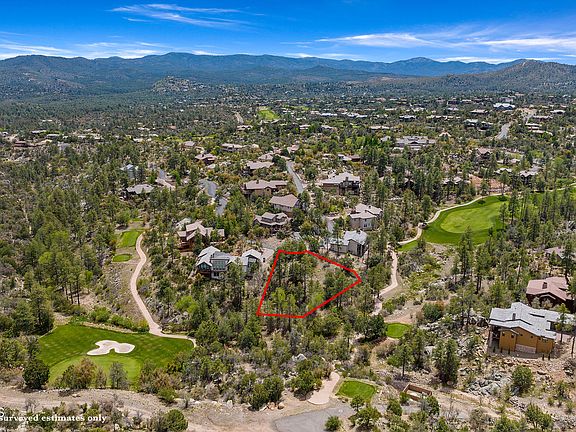 2nd image of 523 Lodge Trail Cir