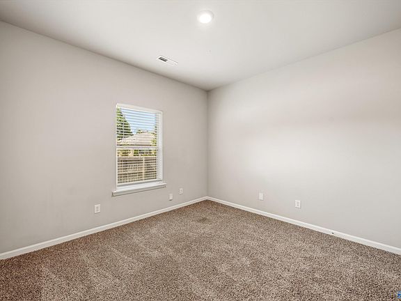 3rd image of 14864 Norfleet Dr