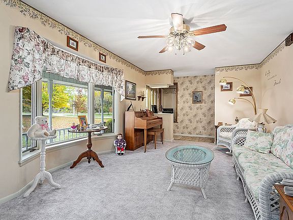 5th image of 2613 County Road 118